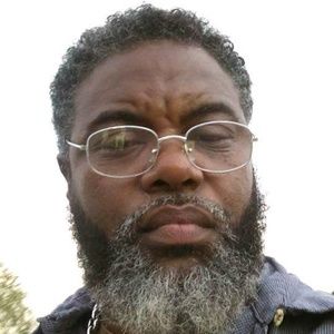 Meet your Posher, Derrick